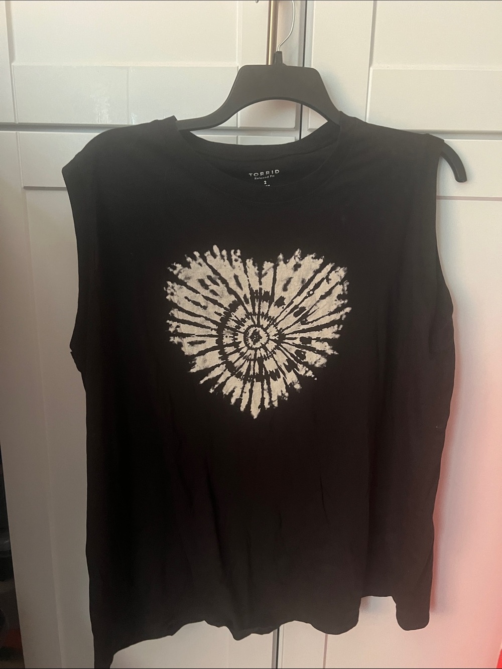 torrid Black Muscle Tank with White Tie-Dye Heart
